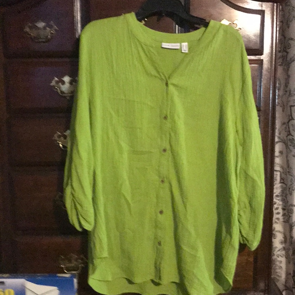 SUSAN GRAVER button down front